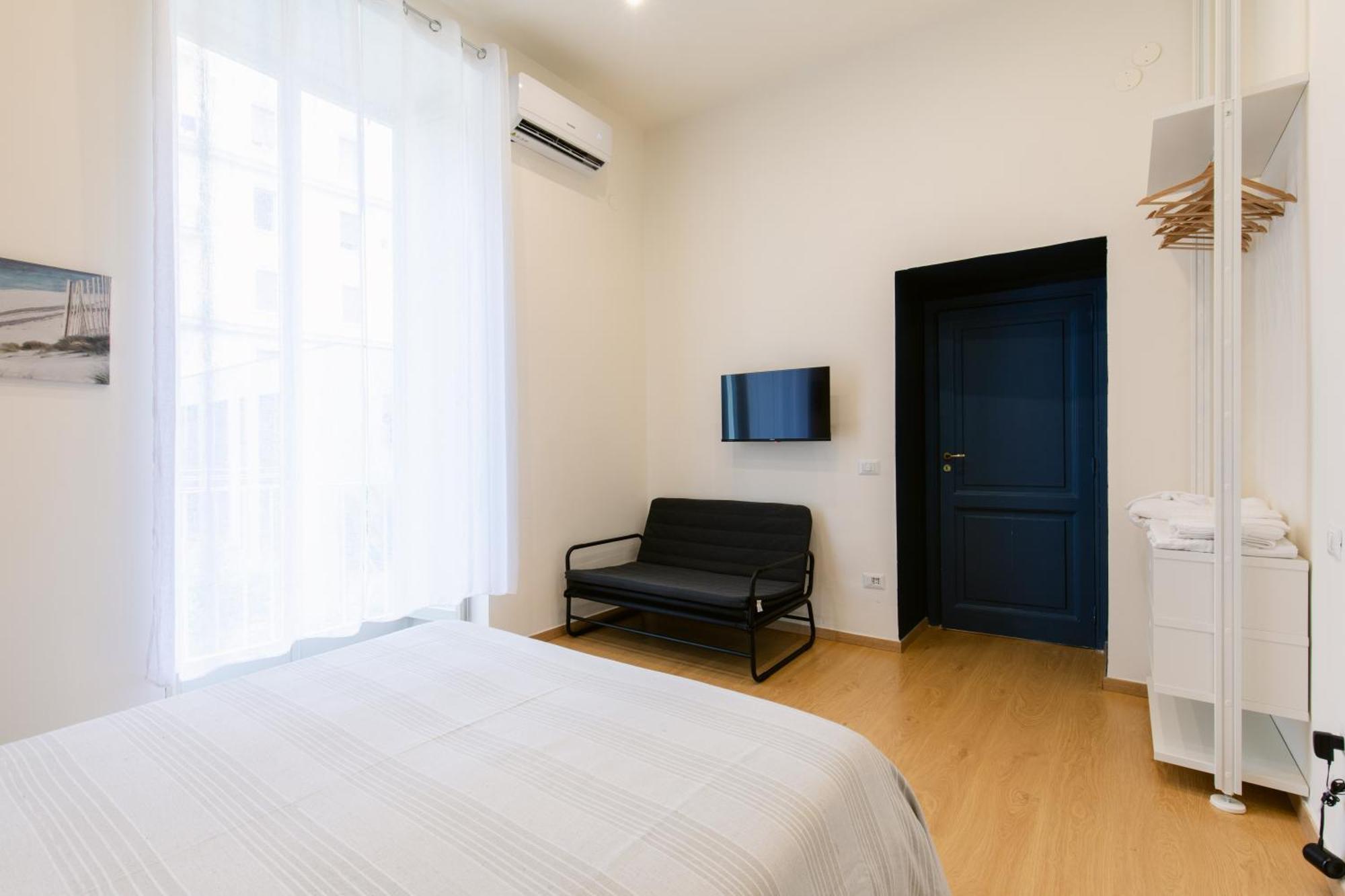 Calaba Chiaia Apartment เนเปิลส์ ภายนอก รูปภาพ